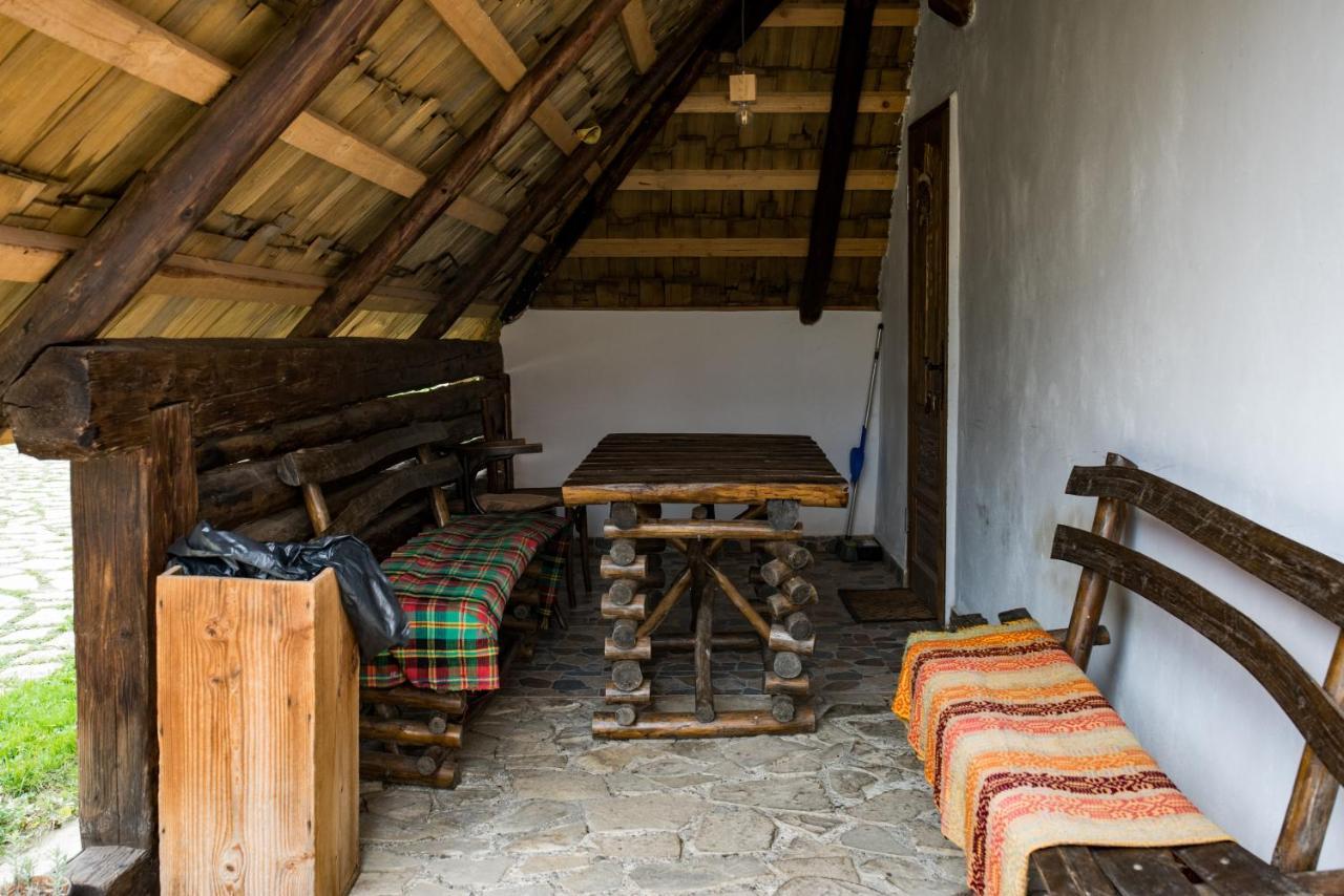 Casa Strabunicului Otel Partestii de Sus  Dış mekan fotoğraf